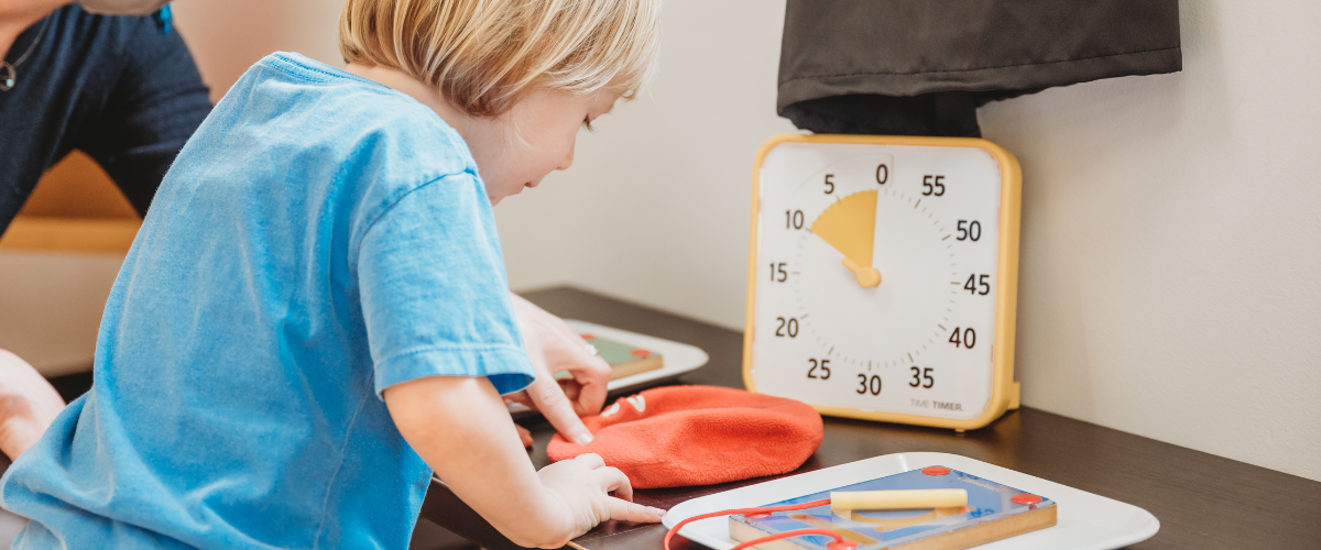 How Can I Help a Child with Autism Understand the Concept of Time Website banner 